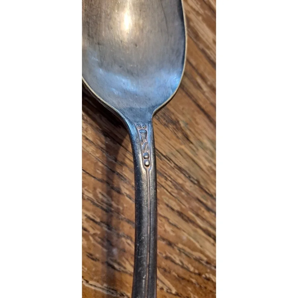 Vintage‎ WM Rogers MFC.CO Original Rogers Antique Spoon